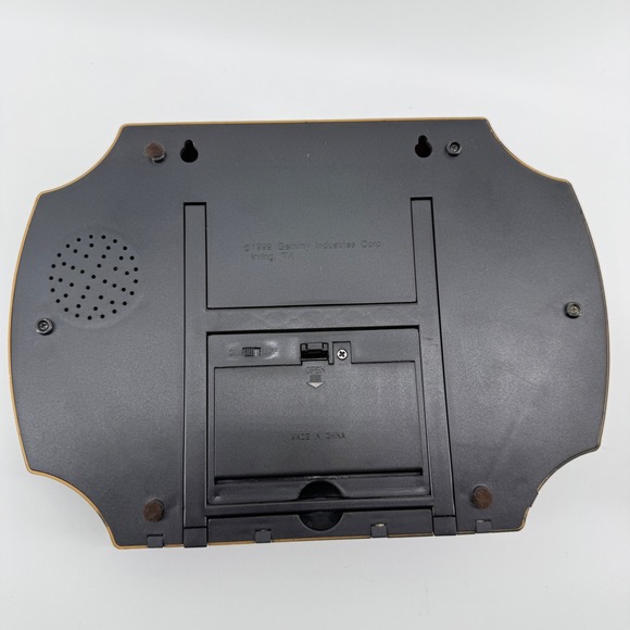 Gemmy Big Mouth Billy Bass Green Silver Plastic Singing Fish 1999 VTG - Picture 9 of 11